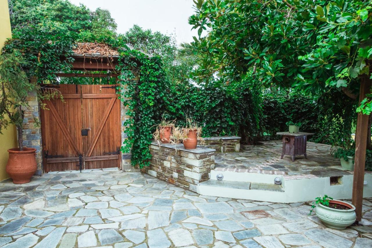 Ellis Full Guest House Tsagkarada Exterior foto